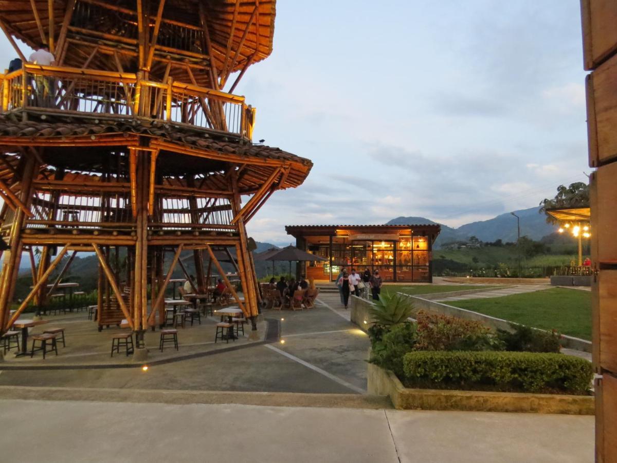 Finca Del Cafe - Casa Typica 圣罗莎德卡瓦尔 外观 照片